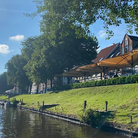 Loftwohnung 1 Simmerdeis An Der Gracht 아파트 프리드리히슈타트